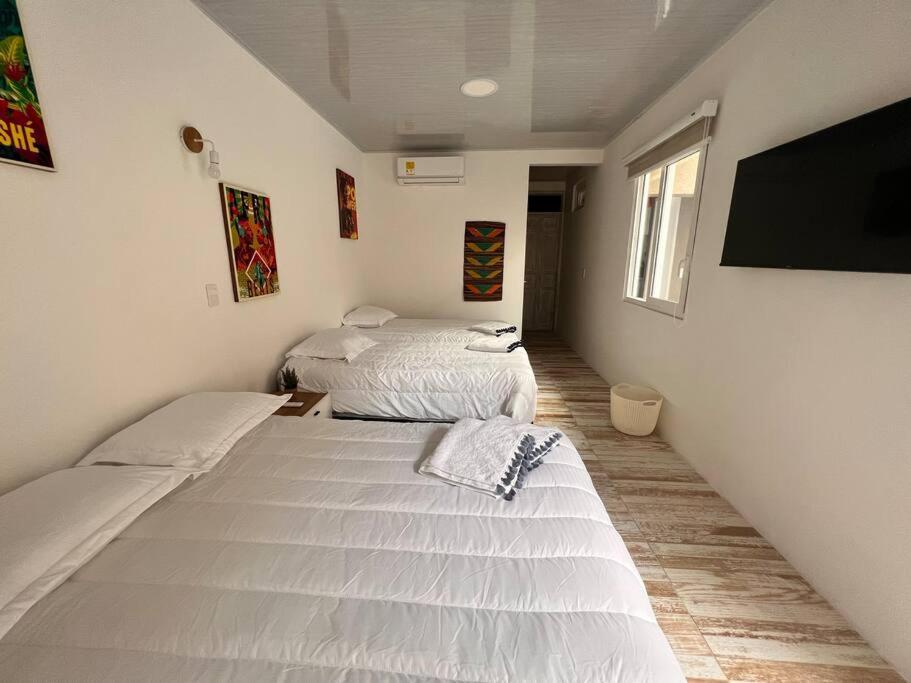 Nueva En San Antonio Cali, La Casa De Tona Villa Екстериор снимка