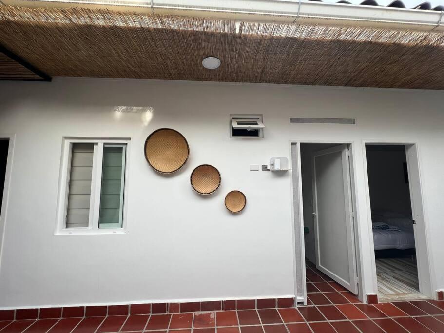 Nueva En San Antonio Cali, La Casa De Tona Villa Екстериор снимка